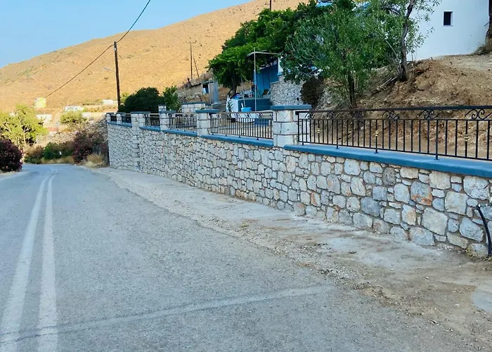 Views - Semesterbostad *